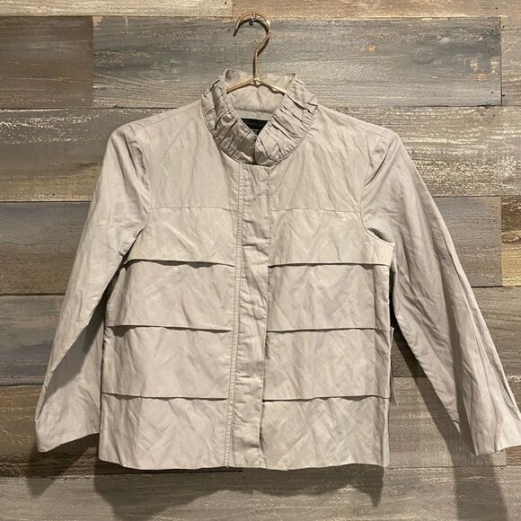 Kenneth Cole Jackets & Blazers - Kenneth Cole NWT silver tiered zip front blazer XS